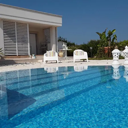 Santo Stefano Holiday 아파트호텔 모노폴리